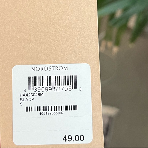 NWT Halogen Black Tank - Picture 3 of 5